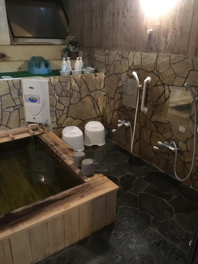Minsyuku Taki Hotell Hita Exteriör bild